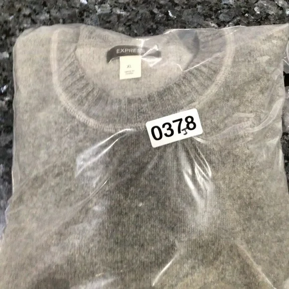 Men’s Express 100% Lambswool Grey Elbow Patch Sweater XL - Picture 9 of 9